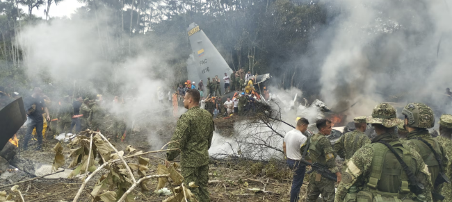Kolumbianisches Militärflugzeugabsturz fordert 66 Todesopfer