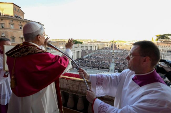 Papst Leo XIV. feiert am Freitag die erste Messe als Papst