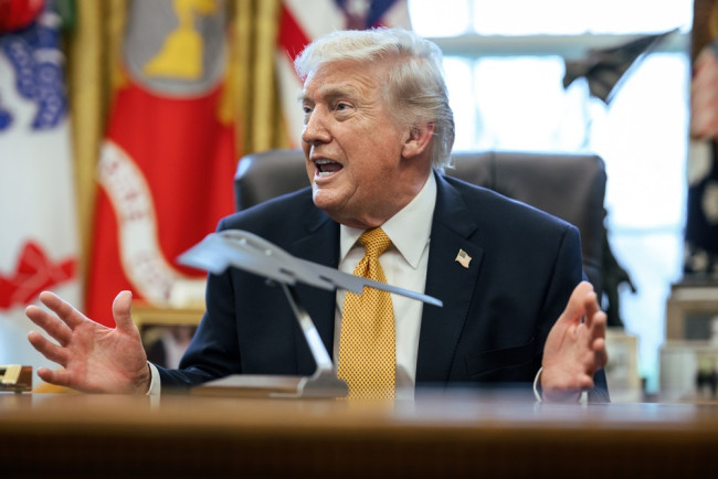 Iran lehnt den Waffenstillstand ab, da Trump warnt, das Land könnte "ausgelöscht" werden