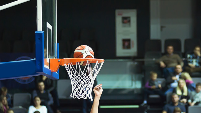 Charlotte Hornets Rookie-Star wird zur schnellsten Spielerin, die 200 Dreipunktwürfe in der NBA-Geschichte erzielt