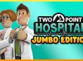 Jumbo-Edition von Two Point Hospital mit vollgepackter DLC-Spritze impft euch im März
