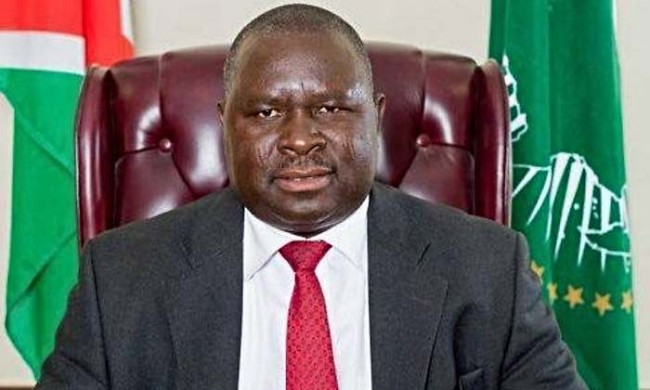 Politiker namens Adolf Hitler gewinnt die Kommunalwahl in Namibia