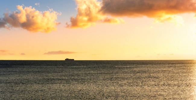 Drohnensichtungen über Norddeutschland deuten auf Frachtschiff hin, das später in Russland anlegte