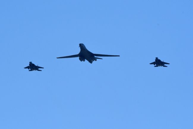 Nordkorea kritisiert den Einsatz von B-1B-Bombern inmitten zunehmender Spannungen