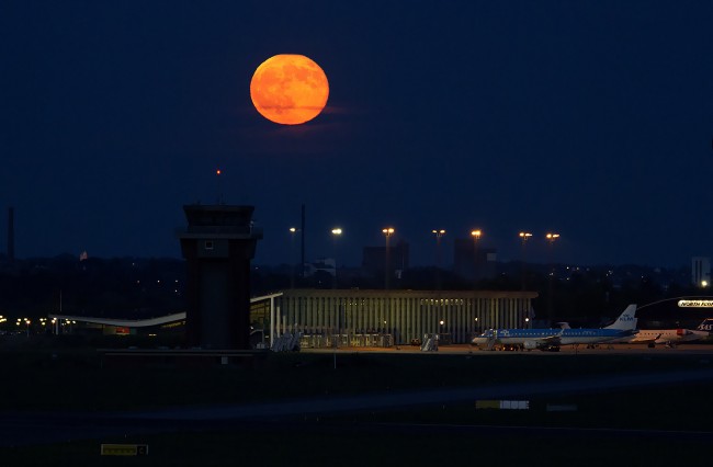 Massiver Drohnenangriff stört 5 dänische Flughäfen nach Shutdown in Kopenhagen