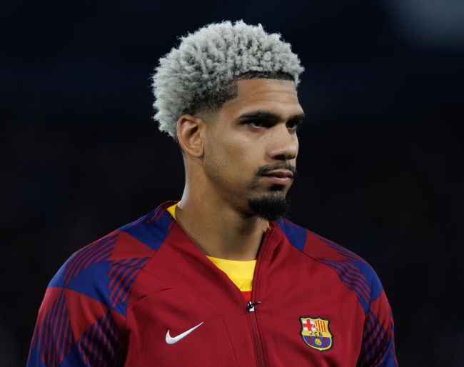 Barça-Kapitän Ronald Araújo bat um eine vorübergehende Abwesenheit, um sich von der Angst zu erholen nach Kritiken