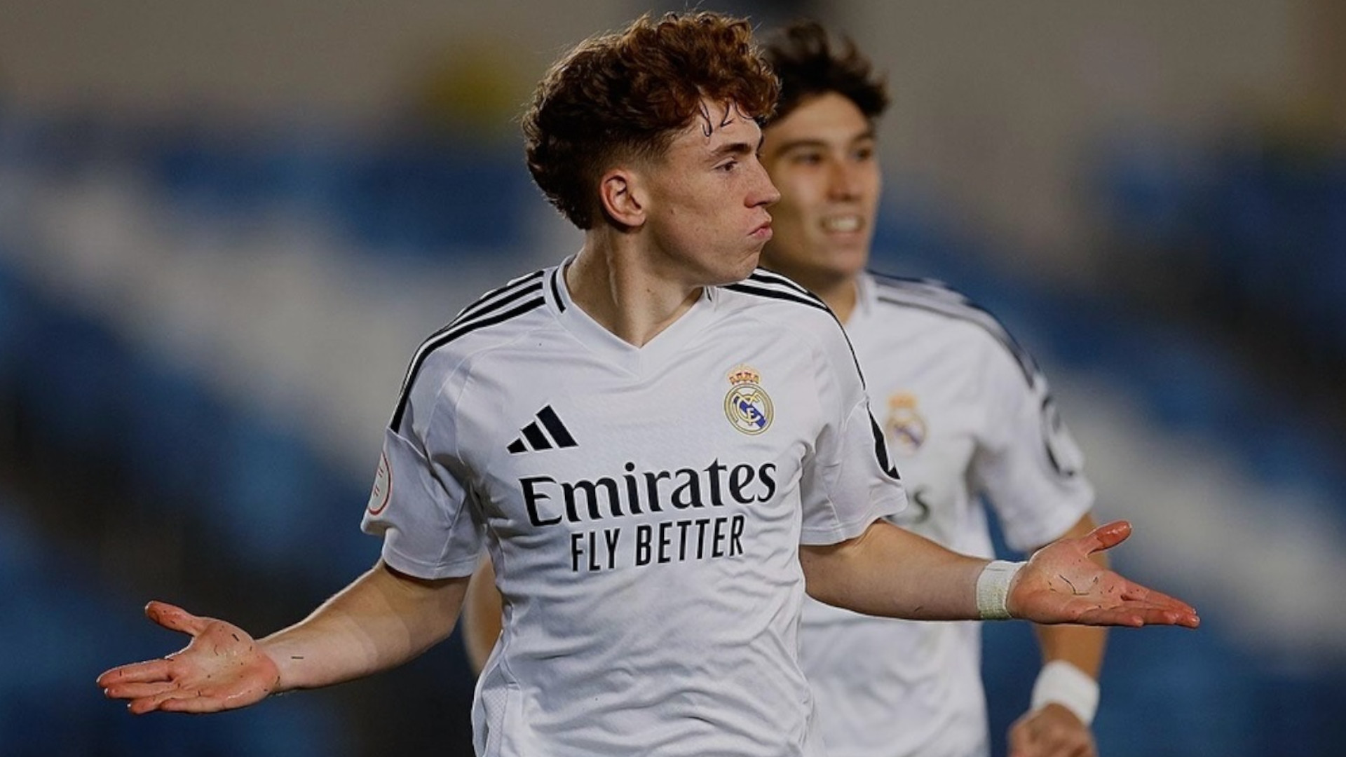Der Debütant von Real Madrid wird online belästigt, nachdem er im El Clásico gegen Barcelona einen Schuss verpasst hat