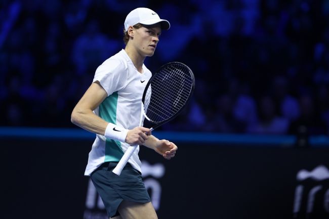 Jannik Sinner holt sich in Peking gegen Learner Tien den dritten Titel des Jahres