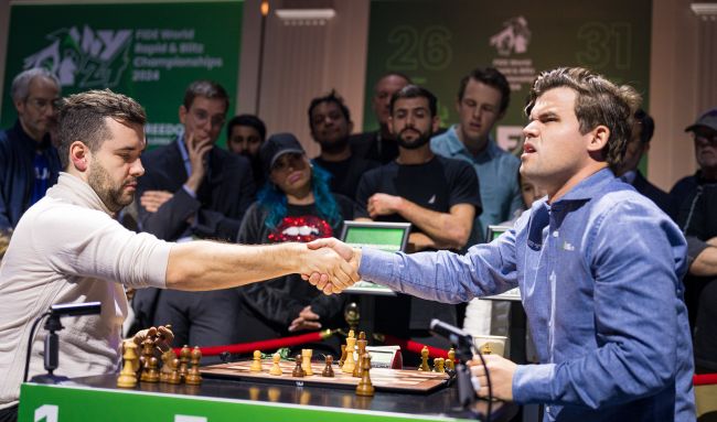 Unglaublich: Der World Blitz Chess-Titel wurde im gegenseitigen Einvernehmen geteilt, so dass die Fans denken, es sei ein "Witz"