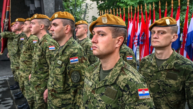 Kroatien wird nach 17 Jahren den Wehrpflichtdienst wieder einführen
