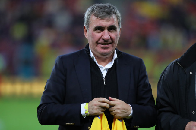Gheorghe Hagi wurde als neuer rumänischer Cheftrainer ausgewählt und folgte damit Lucescu nach