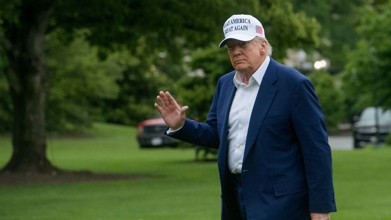 Trump warnt Putin vor Eskalation und erwägt weitere Sanktionen