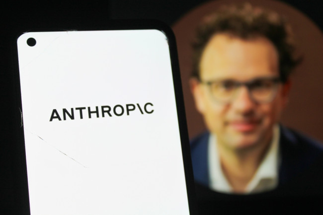 Anthropic lehnt die Forderung des Pentagon ab, die KI-Schutzmaßnahmen aufzuheben