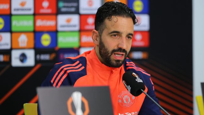 Experte nennt den aktuellen Trainer von Manchester United, Ruben Amorim, "eine Katastrophe"