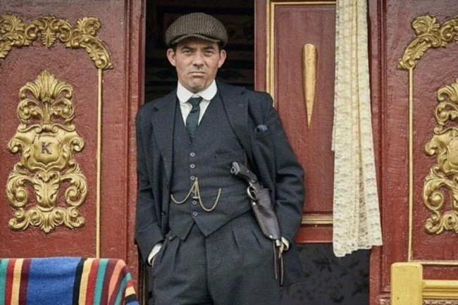 Charlie und Johnny Dogs kehren in der kommenden Peaky Blinders Serie zurück