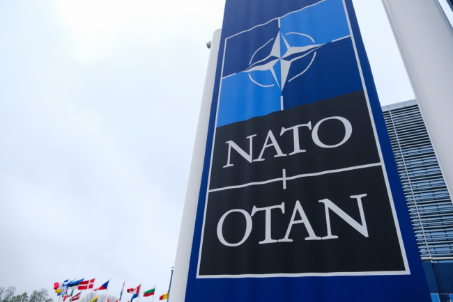 Die NATO sagt, es sei für die USA nicht möglich, Spanien auszusetzen, nachdem interne E-Mails dies nahelegten,