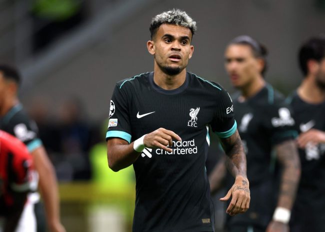 Luis Díaz sieht sich mit Gegenreaktionen konfrontiert, weil er die Beerdigung von Diogo Jota verpasst hat und stattdessen an einer Influencer-Veranstaltung teilgenommen hat