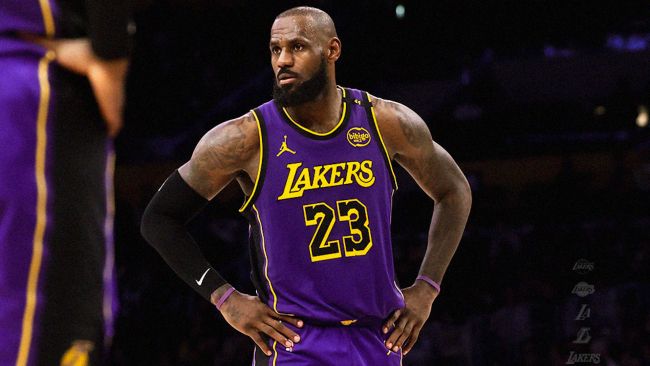 LeBron James beendet eine Pechsträhne mit einem Buzzer-Beater in einem seiner schlechtesten Spiele