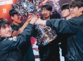 T1 komplettiert den Threepeat, gekrönt 2025 League of Legends Weltmeister