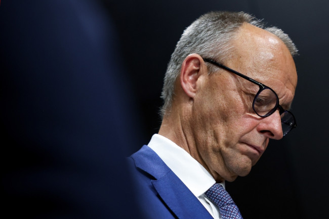 Deutschland prüft, französische und britische Atomwaffen zur Abschreckung einzusetzen, ohne eigene zu bauen