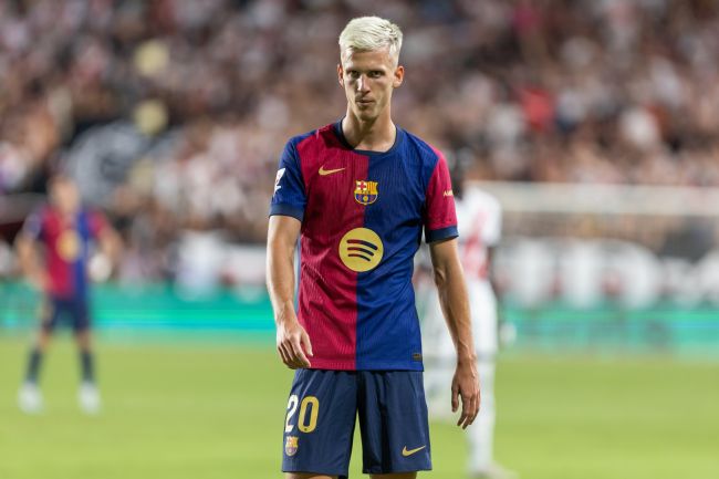 Die spanische Regierung gibt dem Antrag des FC Barcelona statt, und Dani Olmo und Pau Víctor können wieder spielen