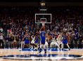 Haut und Muskeln f&uuml;hlen Spieler von NBA 2K21 dank Dualsense-Controller