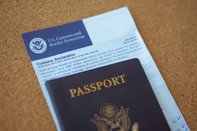 Trump-Regierung stellt neue "Selbstabschiebe"-App zur Bekämpfung illegaler Einwanderung vor