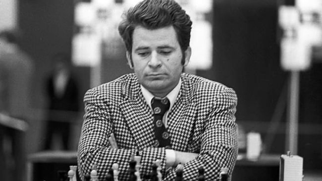 Boris Spassky, sowjetischer Schachweltmeister, der das "Match des Jahrhunderts" verlor, stirbt im Alter von 88 Jahren