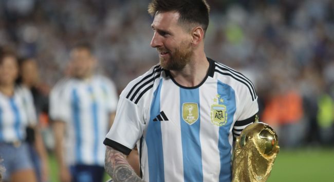 Ein offizieller Beitrag der Website Ballon d'Or deutet auf eine neunte Auszeichnung für Leo Messi hin