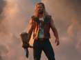 Chris Hemsworth verteidigt das MCU