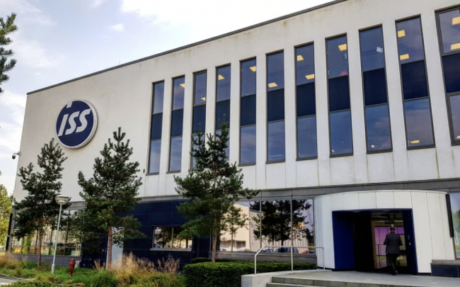 ISS unter Beschuss: Welche Rolle spielte der in Dänemark ansässige Riese im tödlichsten Feuer Hongkongs seit Jahrzehnten