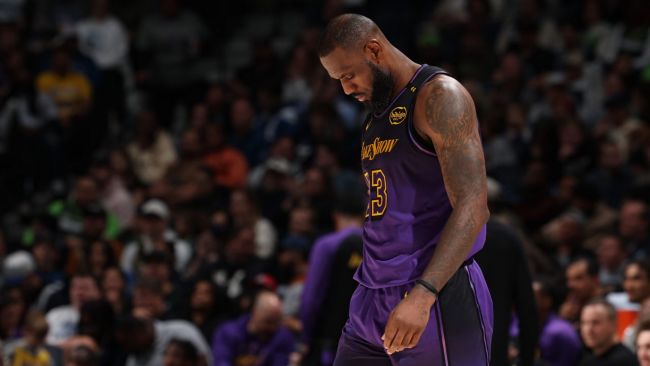 LeBron James' Niedergang: Zeigte nach der 109:80-Niederlage gegen die Lakers die schlechteste Statistik seiner Karriere seit seinen Rookie-Jahren