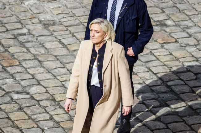 Marine Le Pen darf nach Verurteilung nicht für das Amt kandidieren
