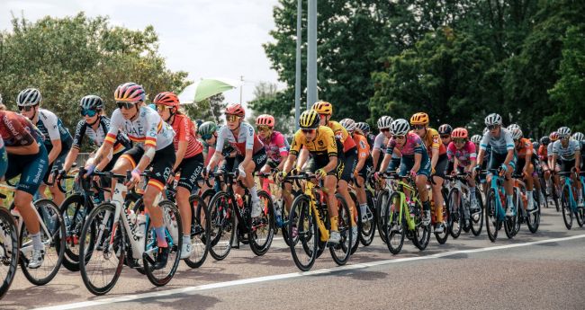 Die Tour de France 2027 zeigt die sechs Etappen in Schottland, England und Wales für die Männer- und Frauenrennen