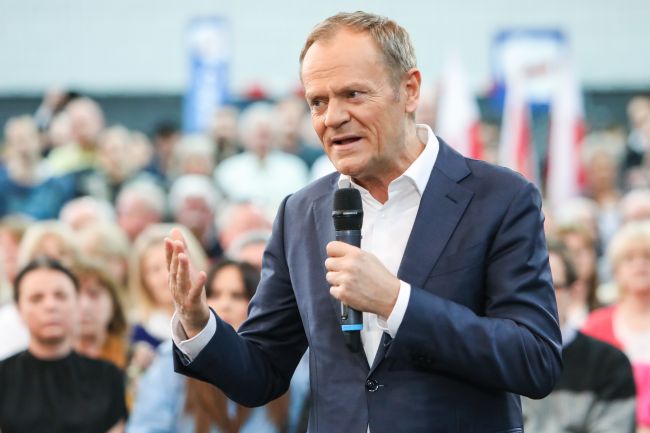 Donald Tusk reist zu Gesprächen über die Ukraine und die regionale Stabilität in die Türkei