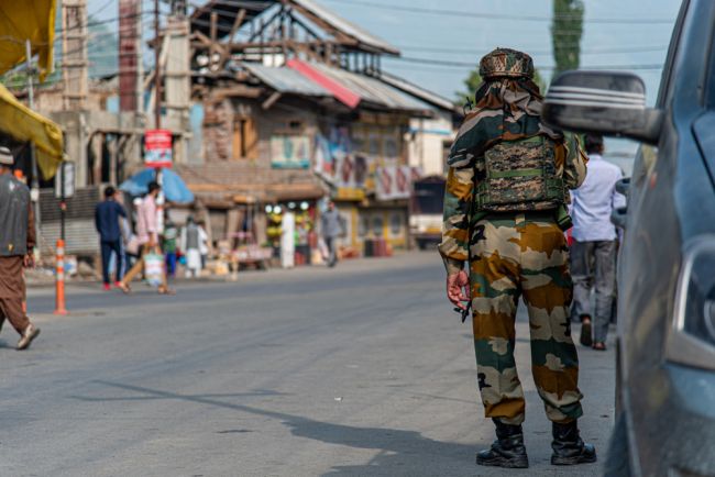Angriff auf Touristen in Kaschmir: Behörden identifizieren drei Militante, zwei sollen aus Pakistan stammen