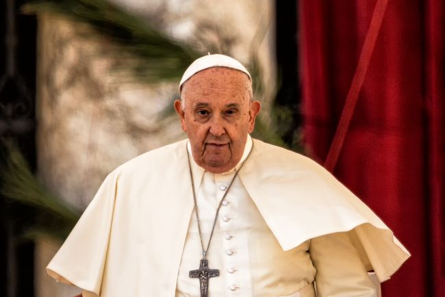 Papst Franziskus feiert 12-jähriges Jubiläum im Krankenhaus