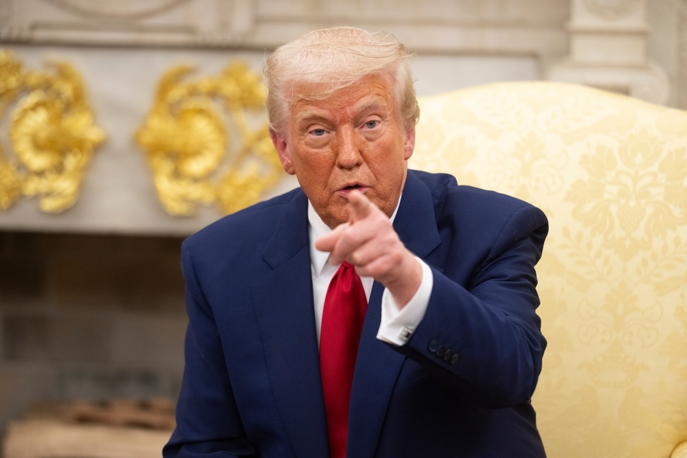 Da die Zölle der Vereinigten Staaten auslaufen, verhängt Präsident Donald Trump über 60 Länder mehr