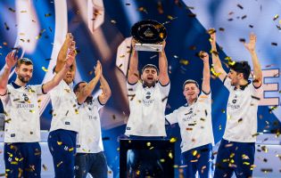 Das Finalistenteam des Six Invitational 2025 von Team BDS wird in der nächsten Saison möglicherweise nicht mehr für Team BDS antreten