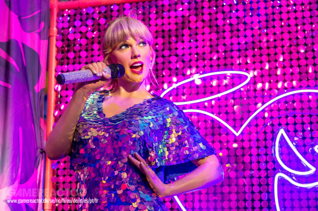 Taylor Swifts Hochzeitskleid bleibt ein Rätsel und droht, die Prognosen der Brautbranche für dieses Jahr auf den Kopf zu stellen