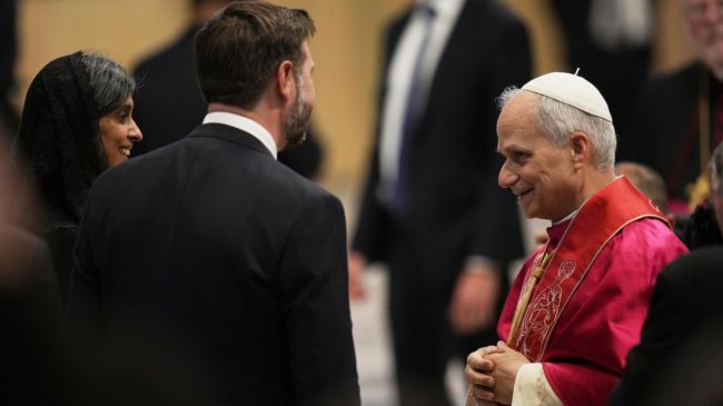 JD Vance trifft Papst Leo XIV. im Vatikan