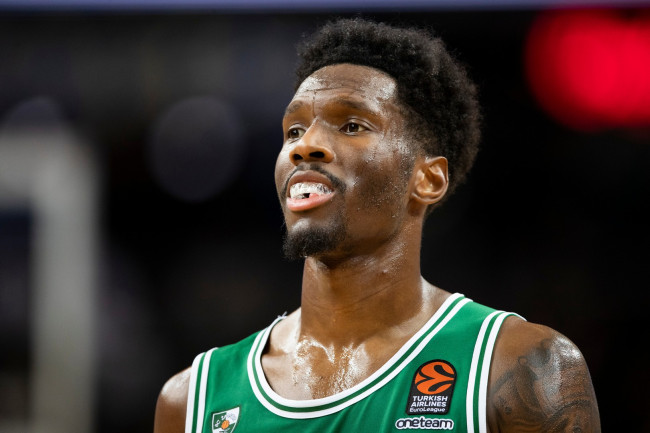 Panathinaikos verpflichtet den amerikanischen Star Nigel Hayes-Davis, den drittbestbezahlten Spieler in der EuroLeague