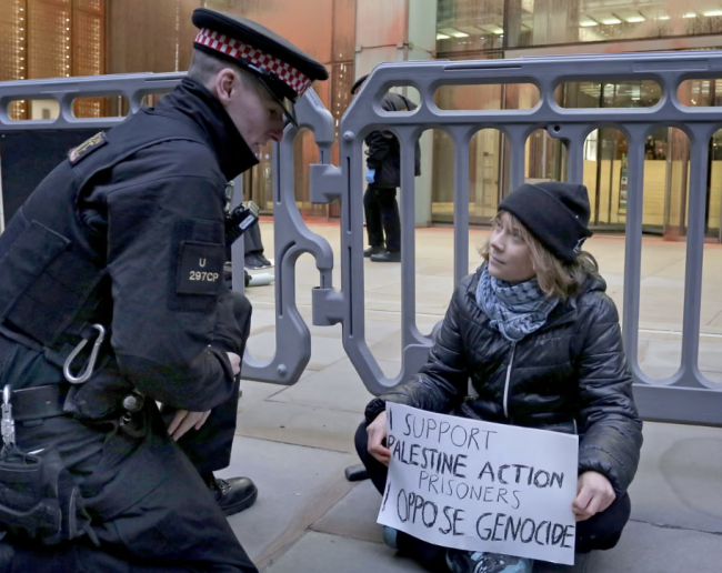 Greta Thunberg wird nach Festnahme bei pro-palästinensischen Protesten in London gegen Kaution freigelassen