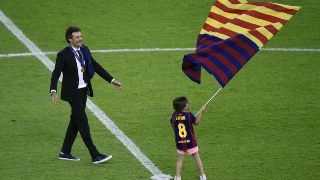 Die liebevolle Hommage an Luis Enriques verstorbene Tochter durch PSG-Fans beim Champions-League-Finale