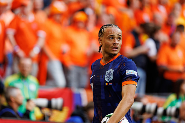 Xavi Simons von Tottenham schied wegen einer Knieverletzung gegen die Niederlande aus der Weltmeisterschaft aus