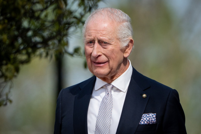 Der britische Radiosender kündigte fälschlicherweise den Tod von König Karl III. live an und verstummte