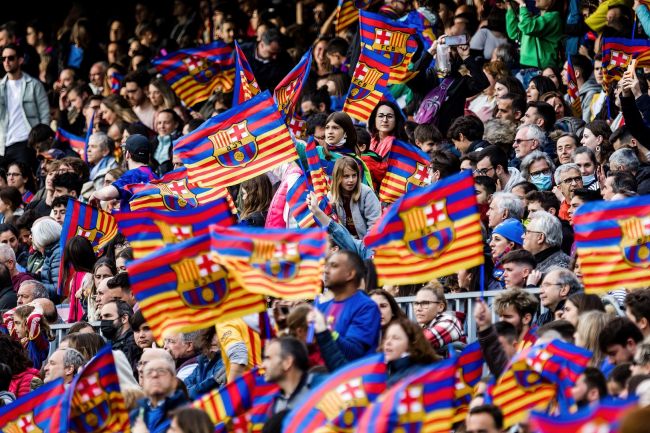 Der nächste Clásico zwischen dem FC Barcelona und Real Madrid wird möglicherweise in einem europäischen Stadion ausgetragen