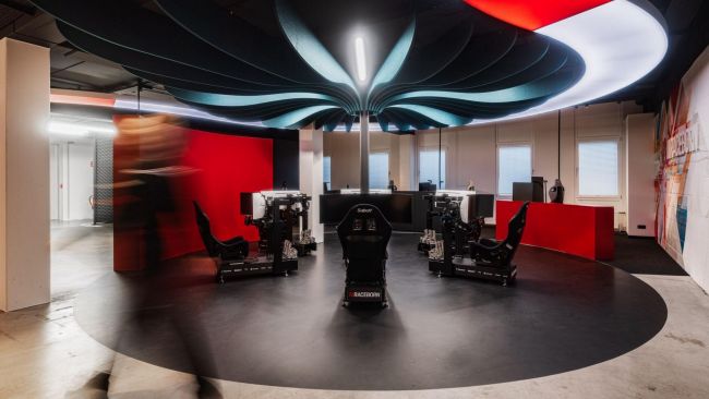 Das Sim-Racing-E-Sport-Team von Porsche wird seinen Hauptsitz ab sofort in Köln haben