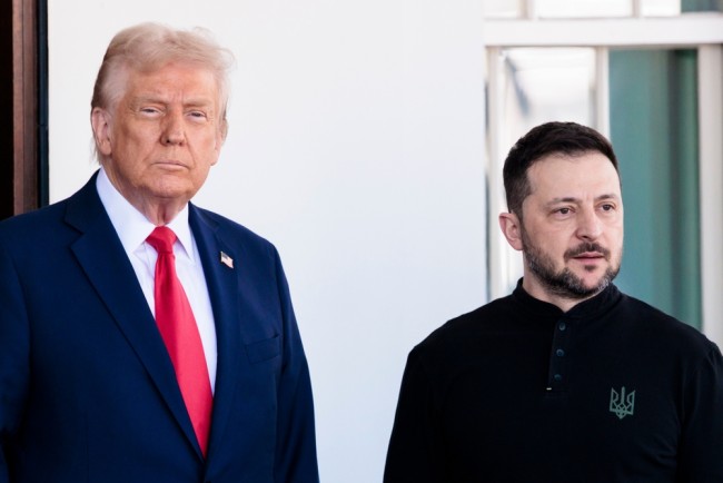 Trump sagt, das Ukraine-Friedensabkommen sei "relativ nah" und plant ein Treffen mit Selenskyj