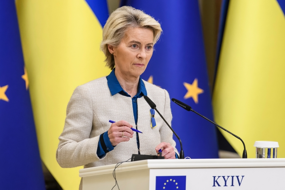 Von der Leyen ruft Trump nach Angriffen auf Kiew an und fordert ihn auf, auf Frieden zu drängen